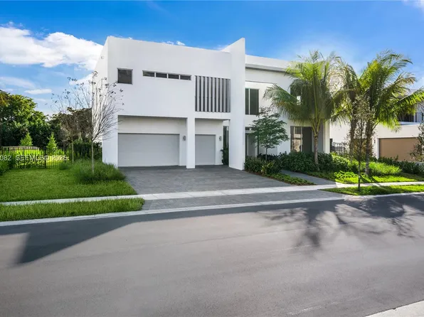 16720 N Botaniko Dr N, Weston, FL 33326