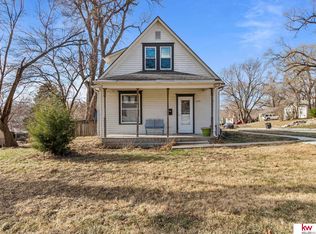 3424 N 66th St, Omaha, NE 68104