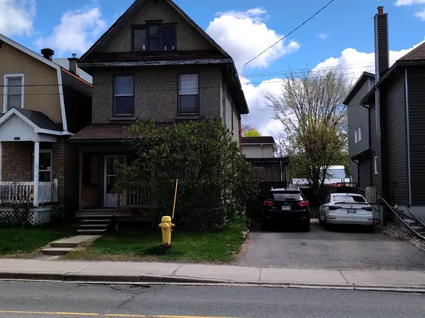 341 Parkdale Ave W, Ottawa, ON K1Y 1G7