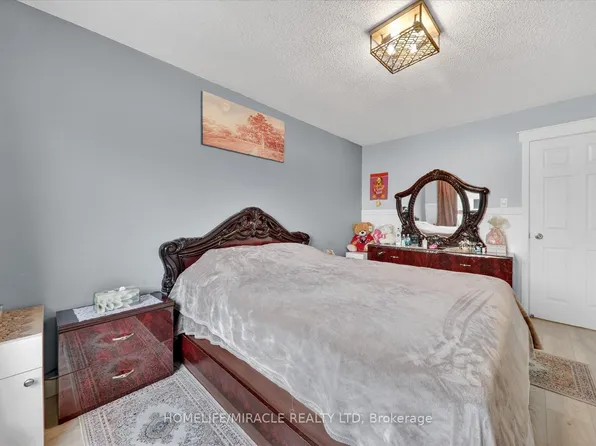 113 Fanshawe Dr, Brampton, ON L6Z 1A8