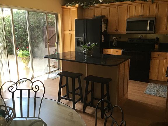 2nd image of 550 SE 28th Cir