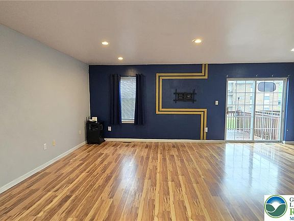 2nd image of 18 Jazz Cir