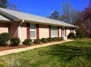 506 Ridgecrest Dr, Elberton, GA 30635