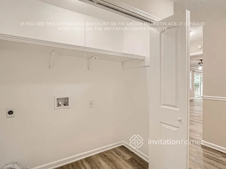 2846 Cedarbrook Dr — Photo 12