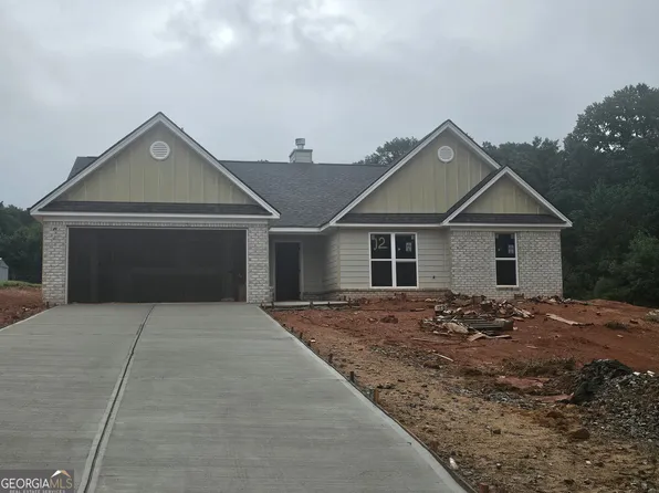270 Highlands Dr, Winterville, GA 30683