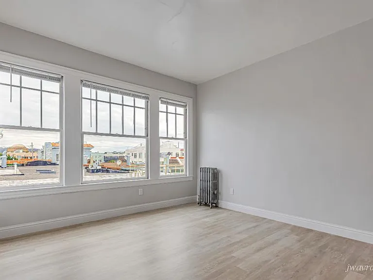 1801 Beach St #301-J — Photo 7