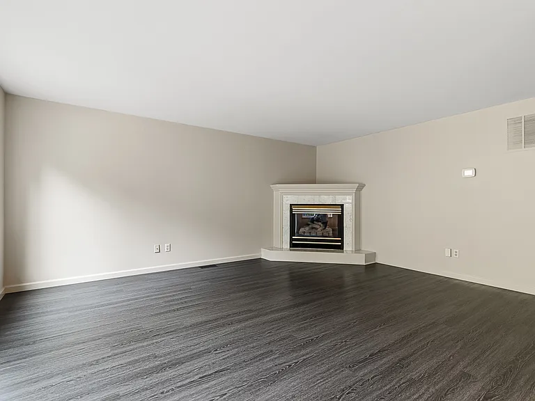 family room off kitchen