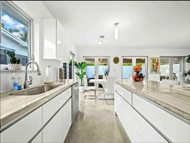 3427 Frow Ave — Photo 5