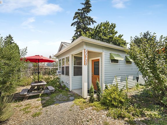 2nd image of 6626 SE 85th Ave