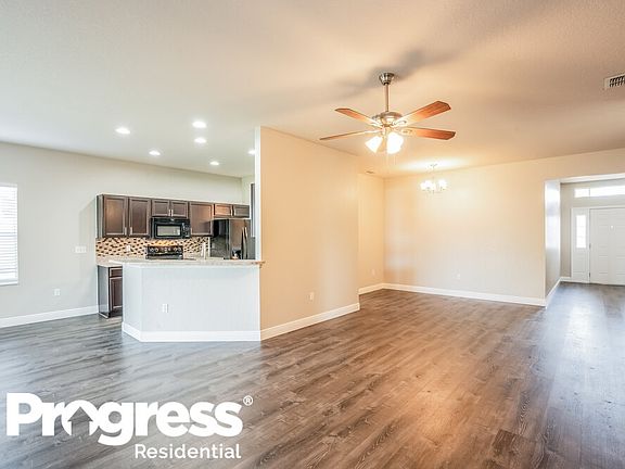 4th image of 11332 Southwind Lake Dr