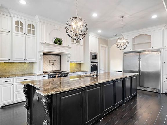 2nd image of 1810 Sterling Creek Dr