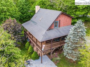 122 Bradley Blvd, Seven Devils, NC 28604