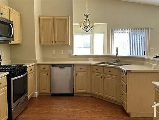 929 Pigeon Forge Ave — Photo 24