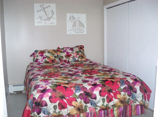 146 Sand Hill Cove Rd, Narragansett, RI 02882