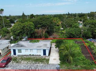 7871 Terrace Rd, Lake Worth, FL 33462