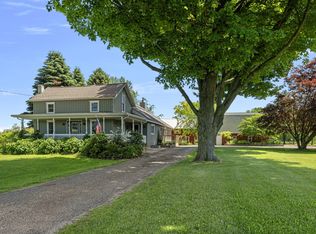 8467 S Scottdale Rd, Berrien Springs, MI 49103