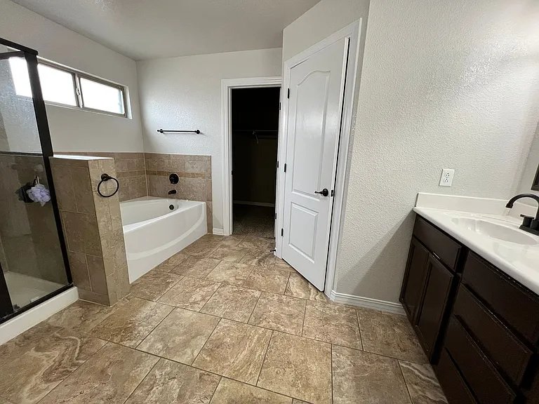 476 Gold Crown Rd — Photo 22