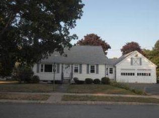 45 Poole St, Woburn, MA 01801