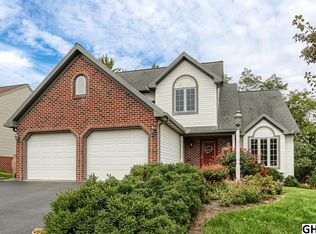 940 Hillside Ave, Elizabethtown, PA 17022