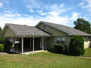 104 Piedmont Rd, Oak Ridge, TN 37830