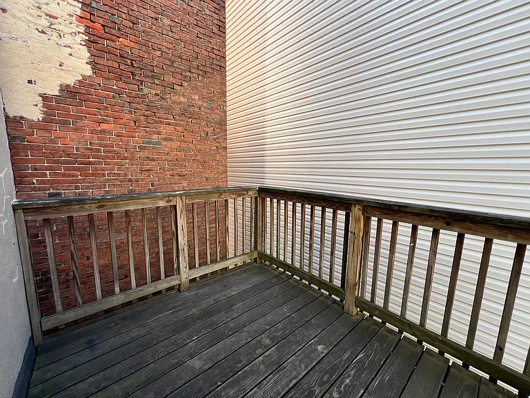 1332 Lombard St #2B — Photo 8