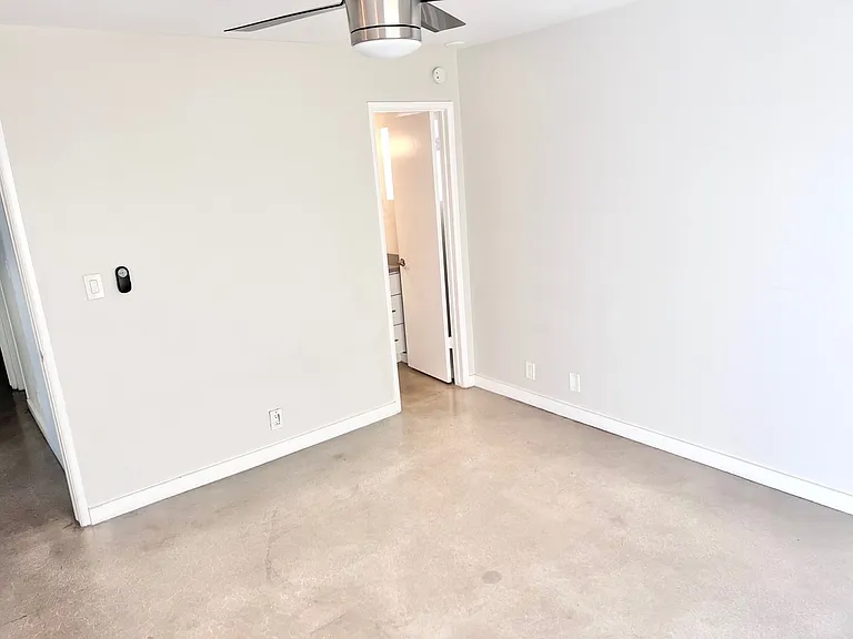 4232 N 32nd St #3 — Photo 24