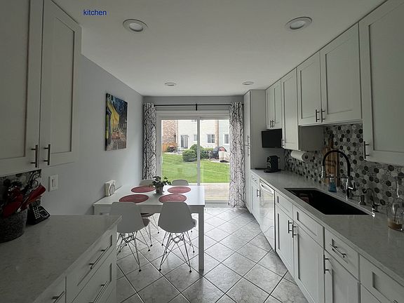 4th image of 1500 Cedarwood Ln #0