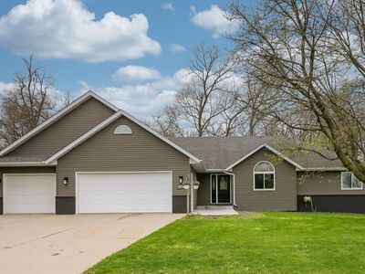 2546 Pine Ridge Blvd, Red Wing, MN, 55066