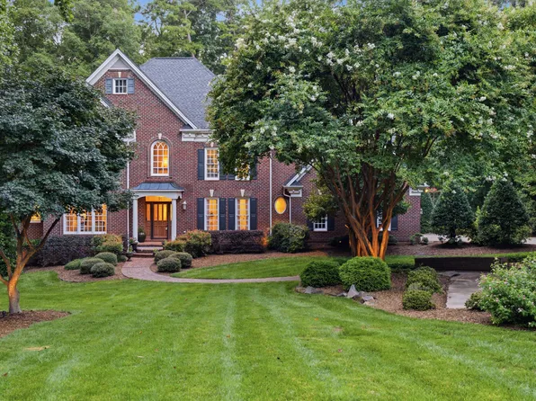 421 Swans Mill Xing, Raleigh, NC 27614