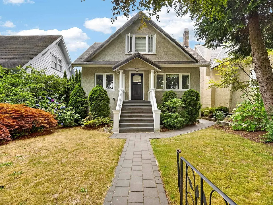 38XX W 20th Ave