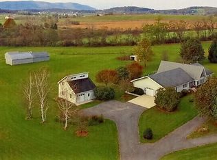 1445 Guthrie Rd, Staunton, VA 24401