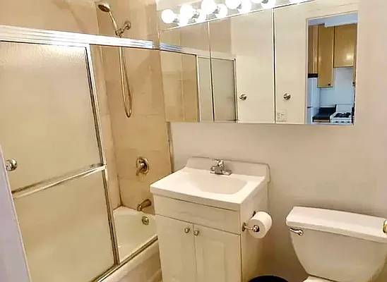 Rented by EXR | media 11