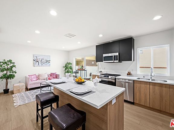 4th image of 3807-101 W Heffron Dr