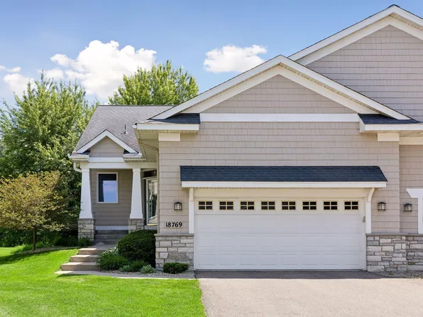 18769 The Pnes, Eden Prairie, MN 55347