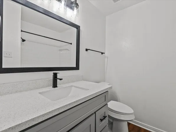 2125 Aruba Calle, Dickinson, TX 77539