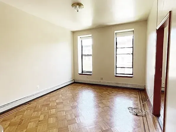 624 Willoughby Ave APT 3, Brooklyn, NY 11206