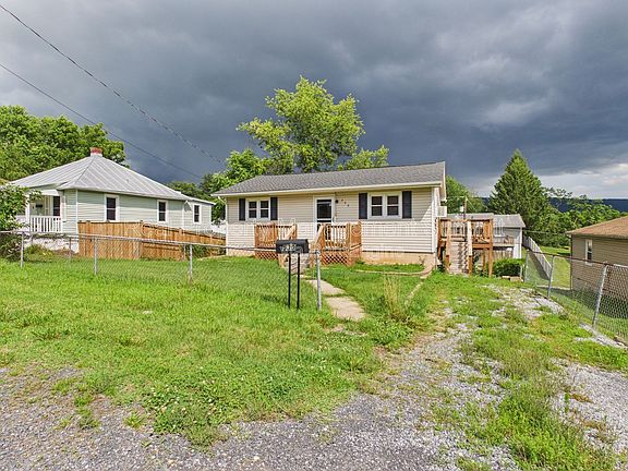 2nd image of 530 Highland Ave