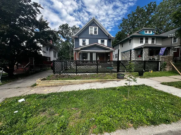 312 Elmwood Ave, Kansas City, MO 64124