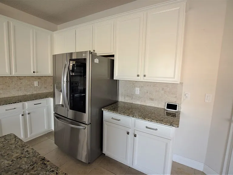 4358 Silver Creek St — Photo 8