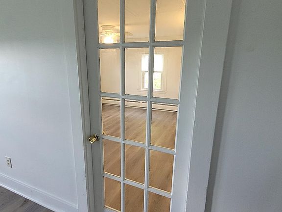 French door to master