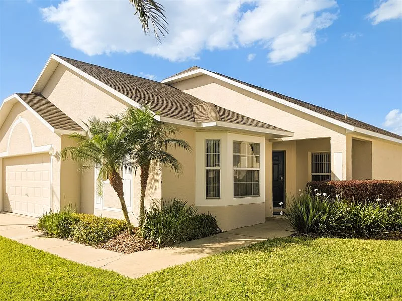 4 bed, $5,500 — Photo 2