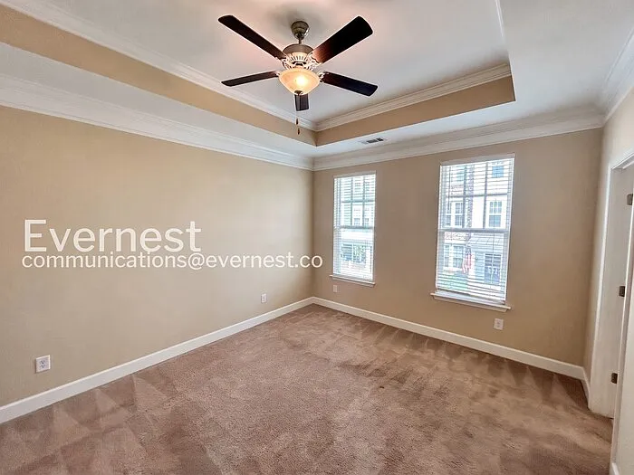 351 Kara Ln — Photo 17
