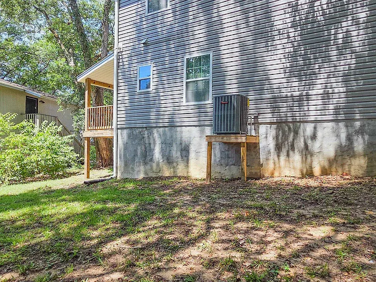 3397 Jim Lee Rd — Photo 31