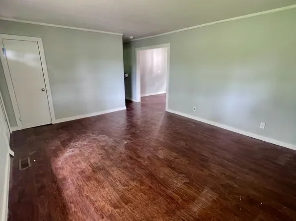 4452 Old Bridge Rd, Cookeville, TN 38506