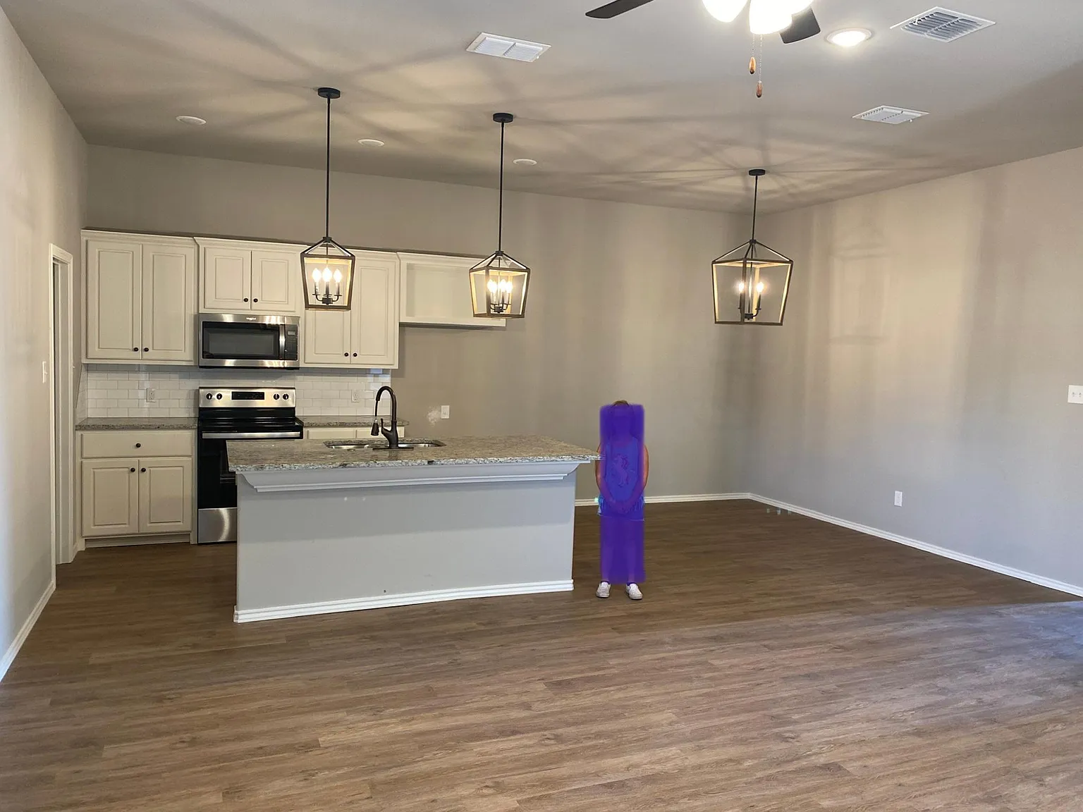 3 bed, 1500 sqft, $1,500 — Photo 2