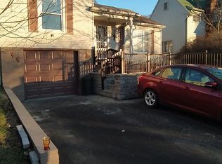 47 Oneida St, Pontiac, MI 48341