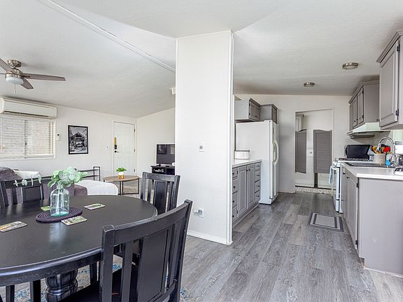 5th image of 43747 Oak Drive