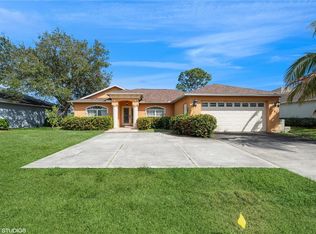 1781 SW Bayshore Blvd, Port Saint Lucie, FL 34984