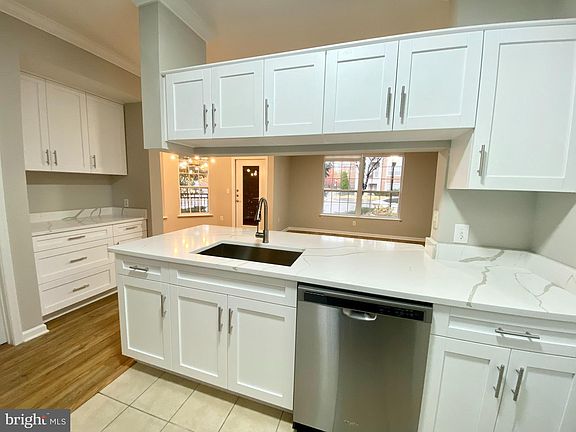 5th image of 12901 Centre Park Cir APT 119