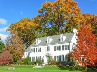 20 Beech Tree Ln, Pelham, NY 10803